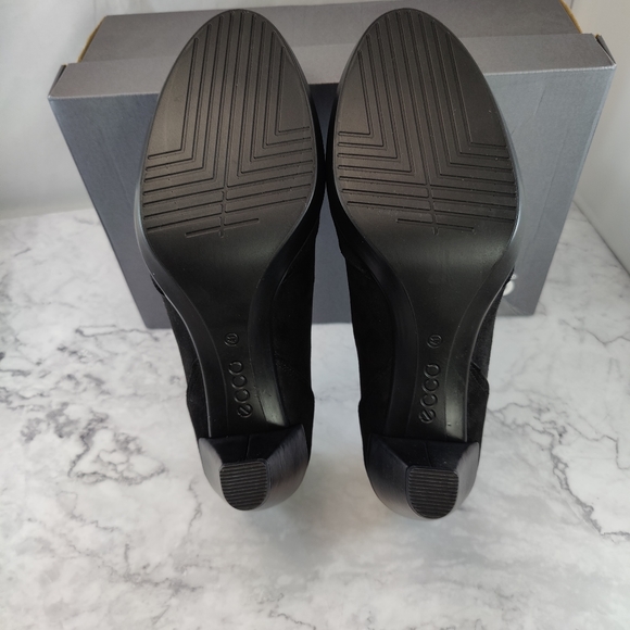 Ecco Shape 55 Plateau Stacked Heel Black Suede Bootie Size EU 41 US 10-10.5 NEW - Picture 5 of 11